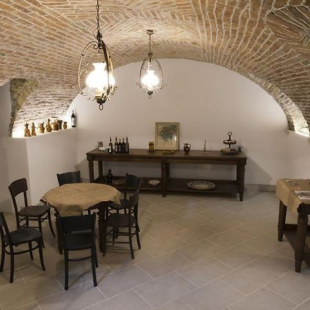 Crealto Villa Alfiano Natta Екстериор снимка