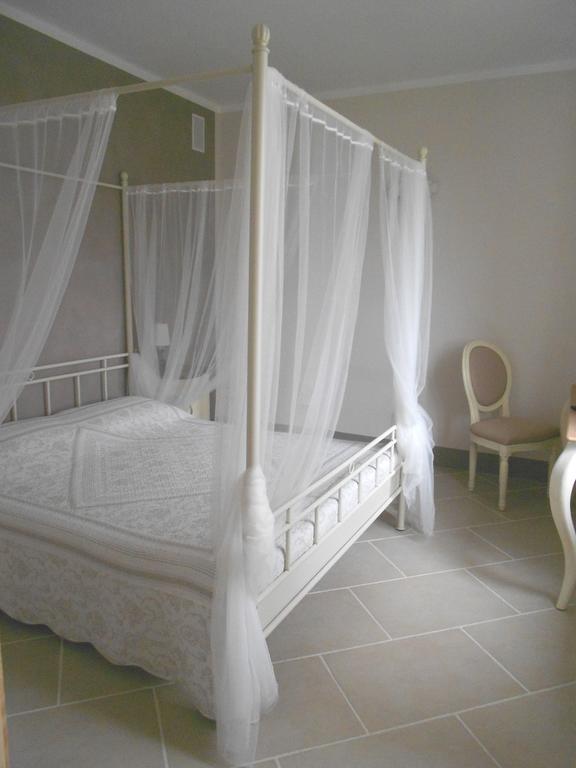 Crealto Villa Alfiano Natta Стая снимка
