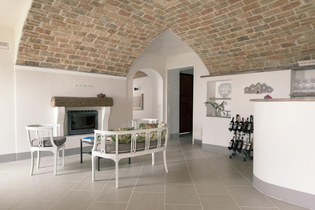 Crealto Villa Alfiano Natta Екстериор снимка